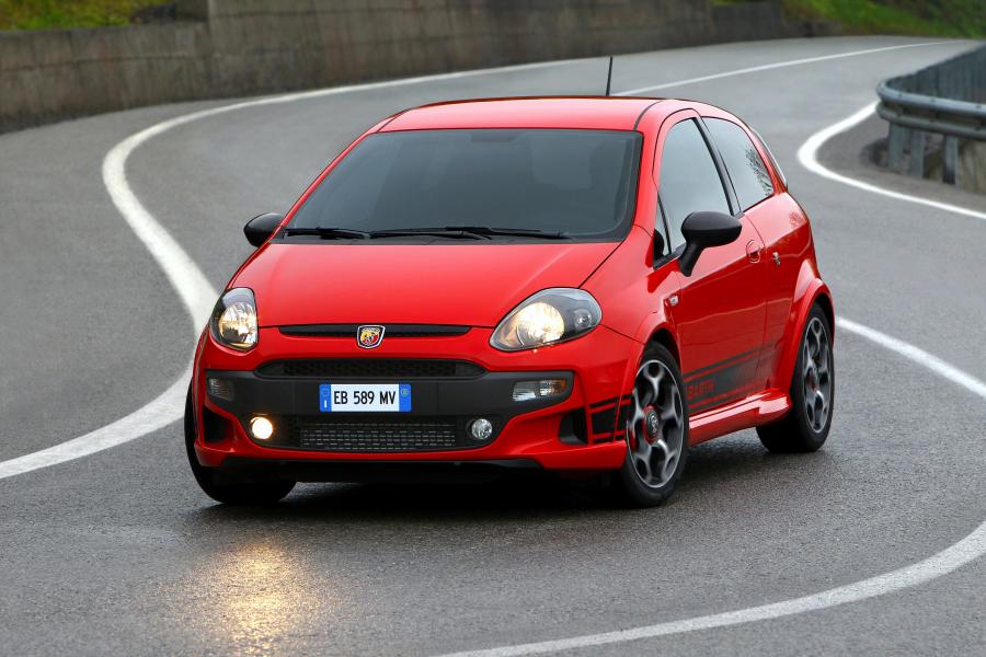  Abarth Punto Evo (199) 2010 года  (фото 35 из 57)